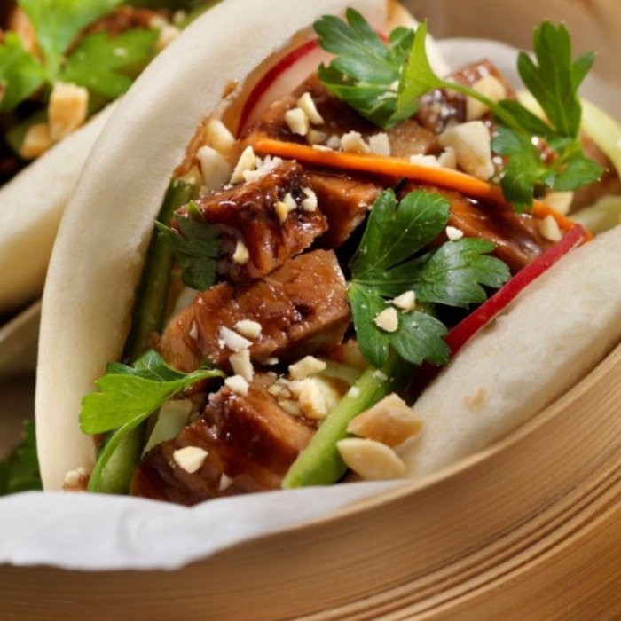 Bao à la poitrine de porc