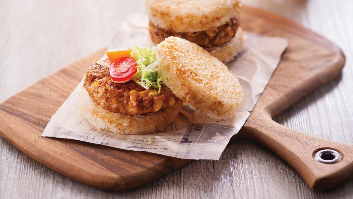 Burger de poulet et de riz